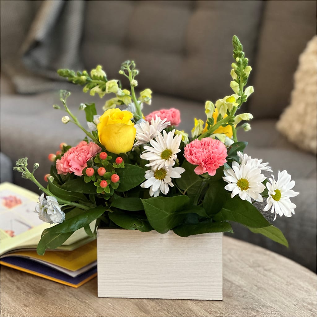 Sun Salutation Box Bouquet – A Heavenly Florist, Newport News VA