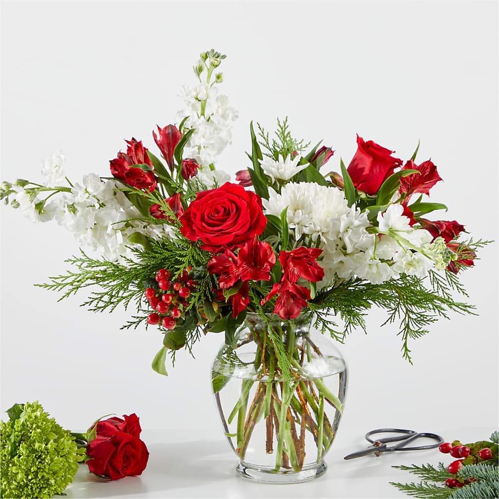 Merry Moment Bouquet – A Florist Original – A Heavenly Florist, Newport News VA