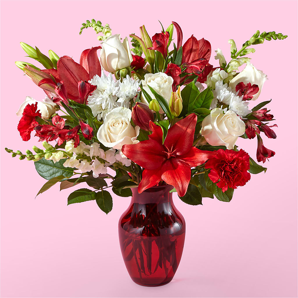 Dinner & a Show Bouquet – A Heavenly Florist, Newport News VA