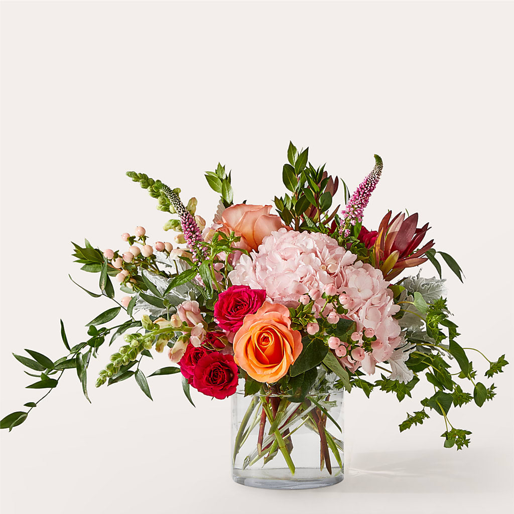 Glitz & Glam Bouquet – A Heavenly Florist, Newport News VA