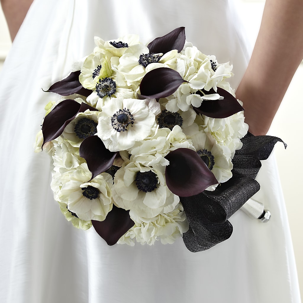 To Have and To Hold Bouquet – A Heavenly Florist, Newport News VA