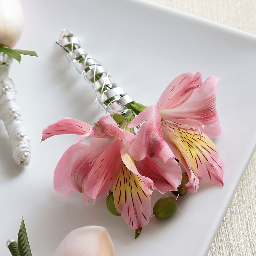 Pink Peruvian Lily Boutonniere – A Heavenly Florist, Newport News VA