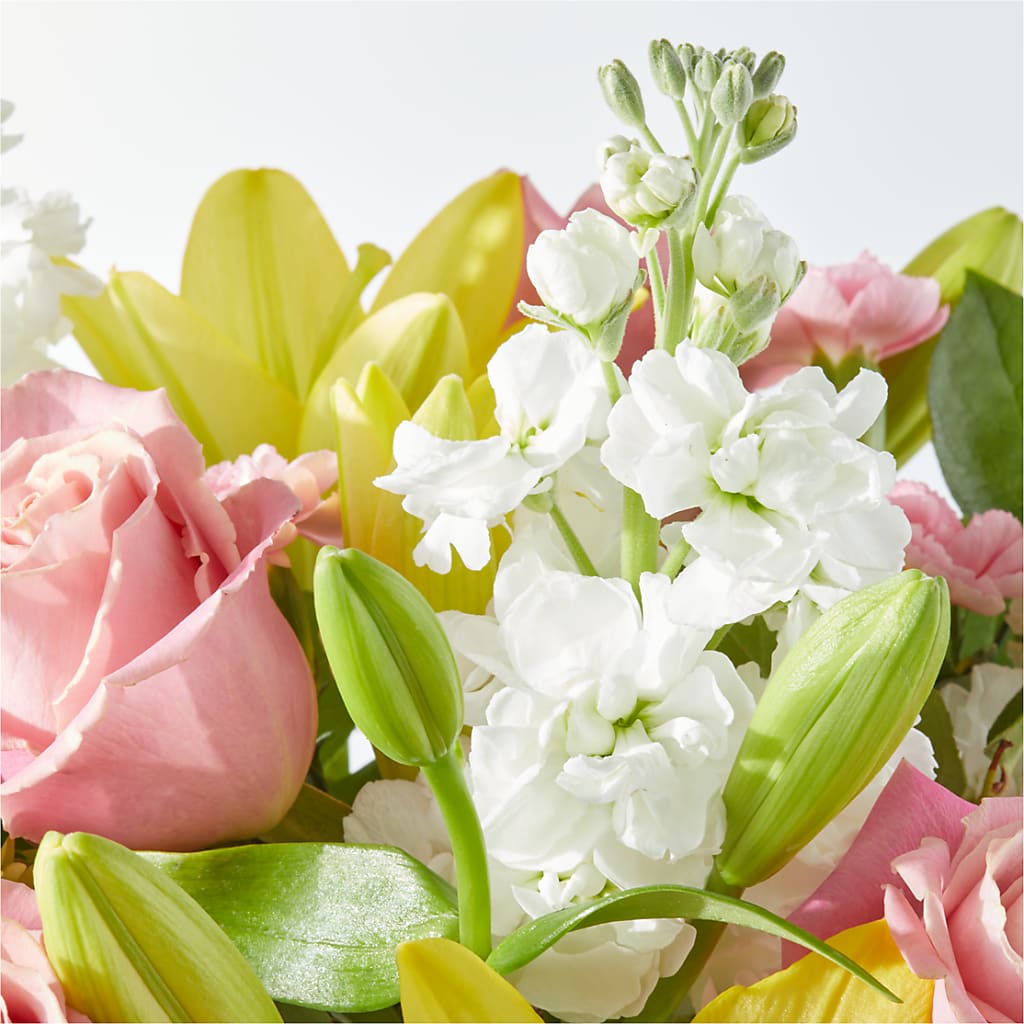 Garden Delight Bouquet –  A Heavenly Florist, Newport News VA