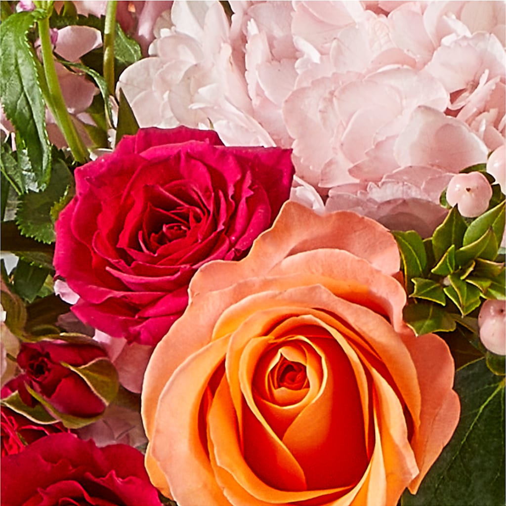 Glitz & Glam Bouquet –  A Heavenly Florist, Newport News VA