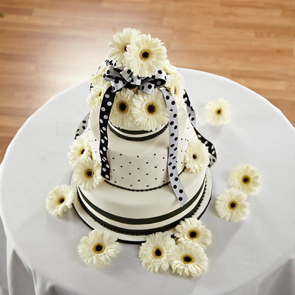 Simple Sophistication Cake Décor –  A Heavenly Florist, Newport News VA