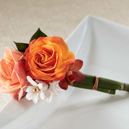 Sunset Dream Boutonniere –  A Heavenly Florist, Newport News VA